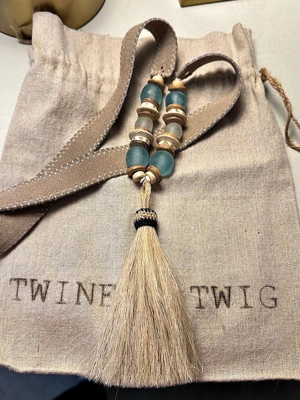 Twine & Twig Sea Glass Classic Necklace Blue & Beige